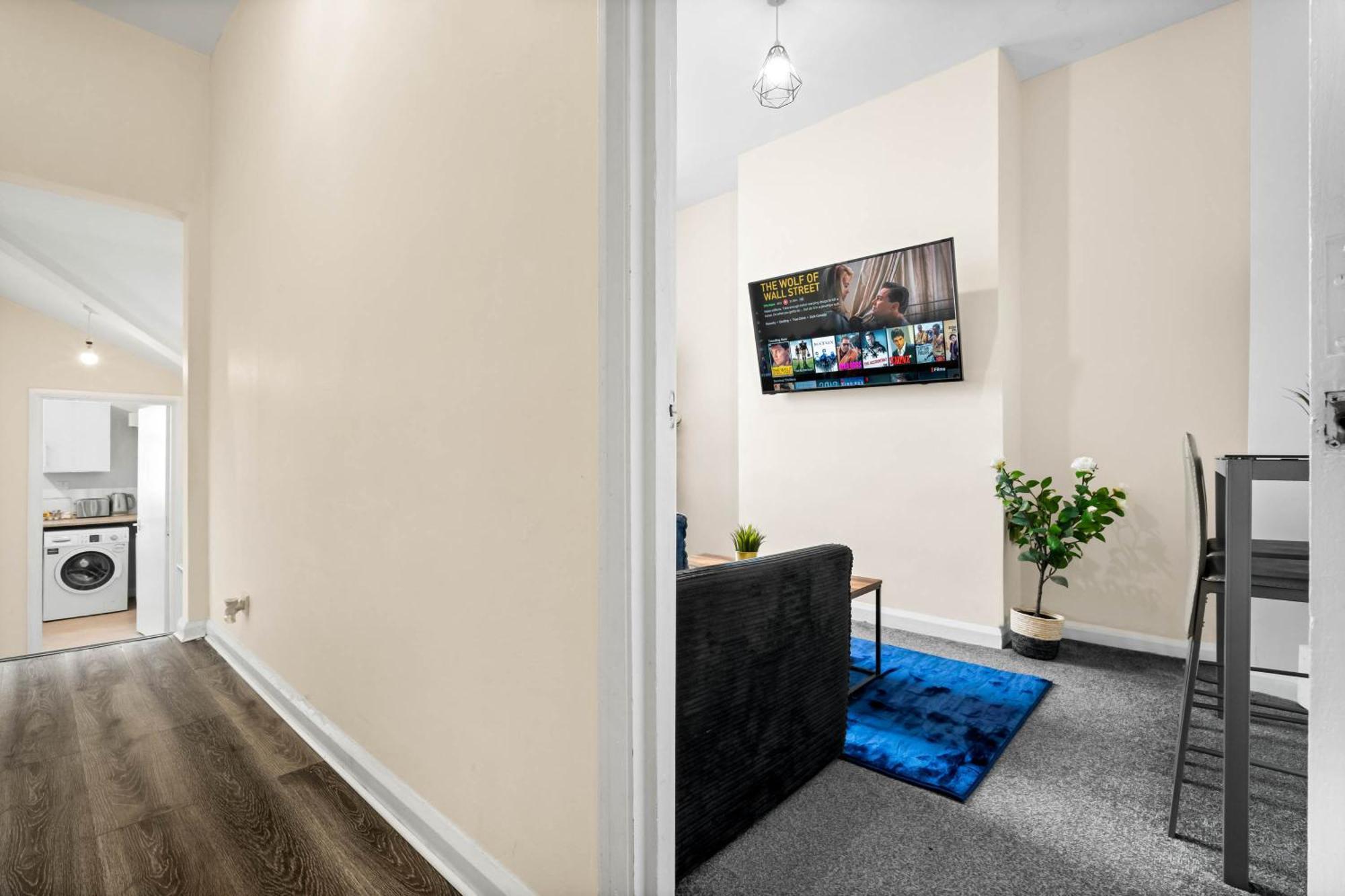 Two Bedroom Apartment - Single Beds - Accommodates 3 - Street Parking - Top Rated -Wbb West Bromwich Zewnętrze zdjęcie