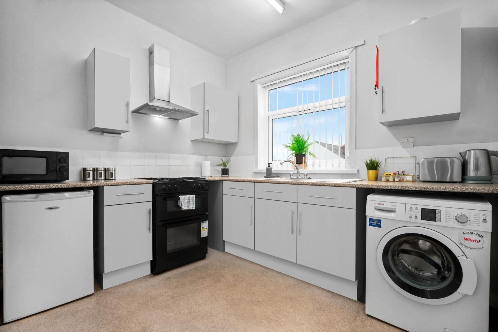 Two Bedroom Apartment - Single Beds - Accommodates 3 - Street Parking - Top Rated -Wbb West Bromwich Zewnętrze zdjęcie